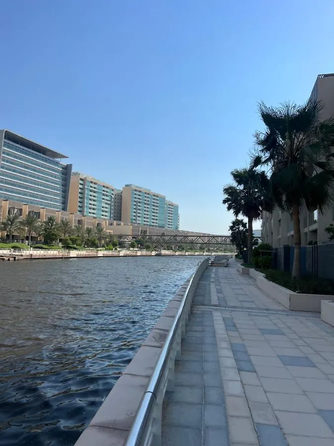 Luxury Private Sea View Room Abu Dhabi Apartment